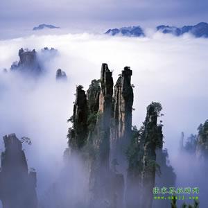 【長(zhǎng)沙往返線路3】：張家界、天子山、黃龍洞、天門仙山四日游