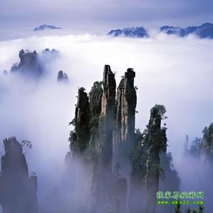 暑期夏令營湘西精華旅游線路：長沙、韶山、張家界、鳳凰純玩8日游